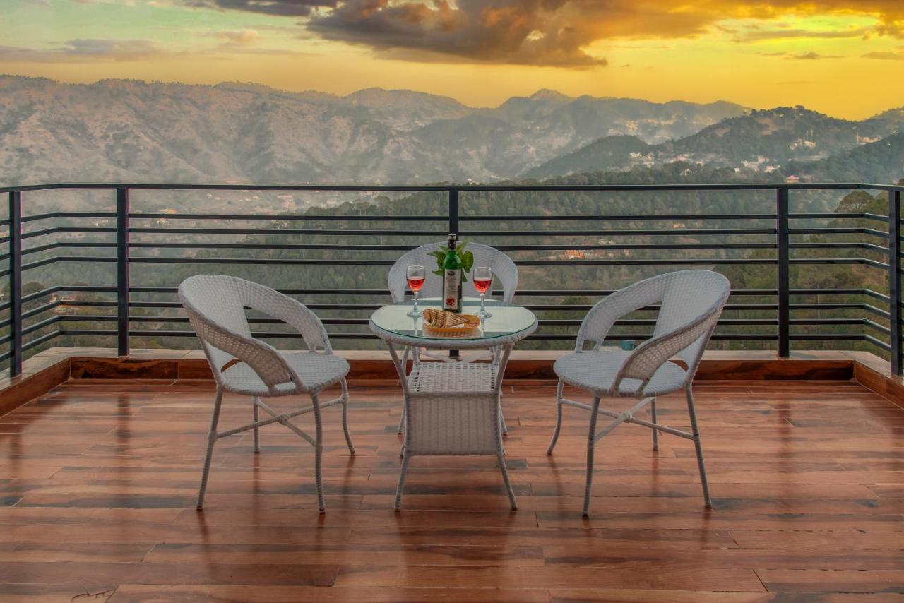Apartamento Hillcrest Uphills Kasauli Exterior foto