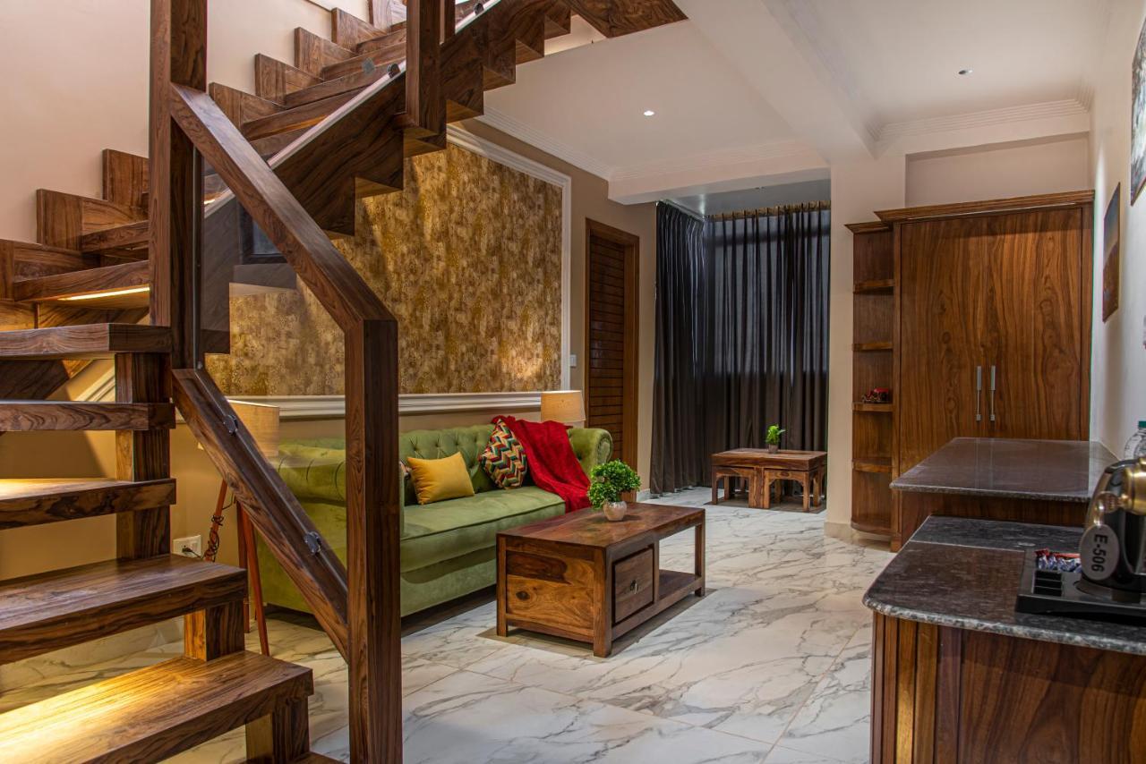 Apartamento Hillcrest Uphills Kasauli Exterior foto