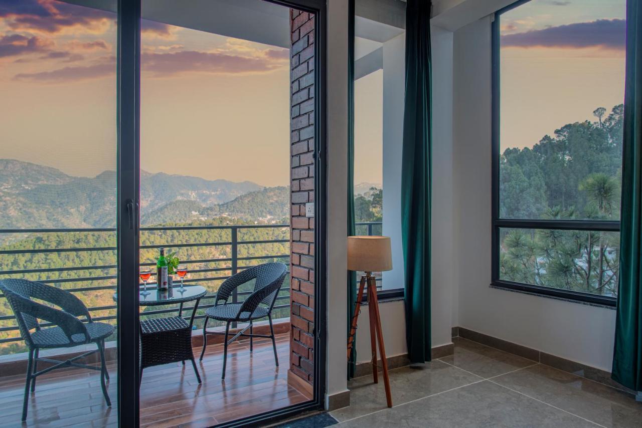 Apartamento Hillcrest Uphills Kasauli Exterior foto